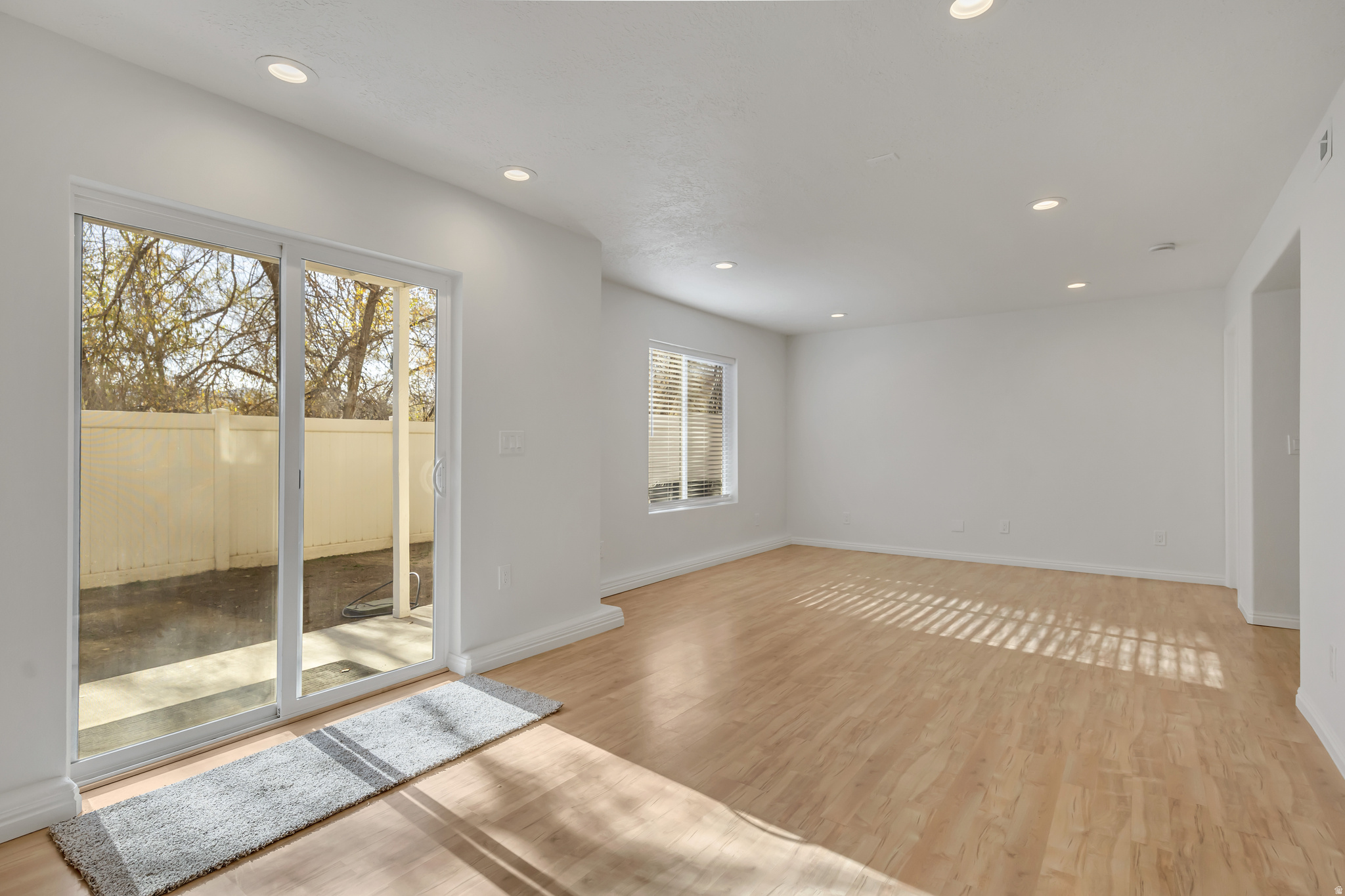 VINTAGE ON THE BLUFFS - Residential