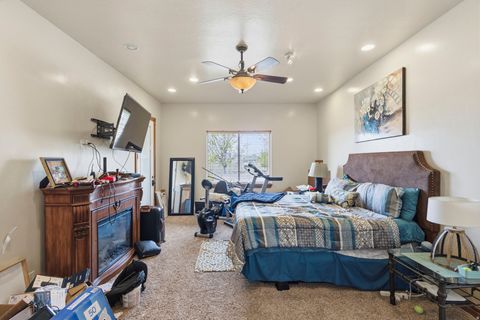 Tiny photo for 217 E SCENIC PEAK CV, Draper, UT 84020 (MLS # 2152299)