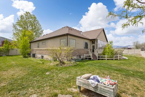 Tiny photo for 217 E SCENIC PEAK CV, Draper, UT 84020 (MLS # 2152299)