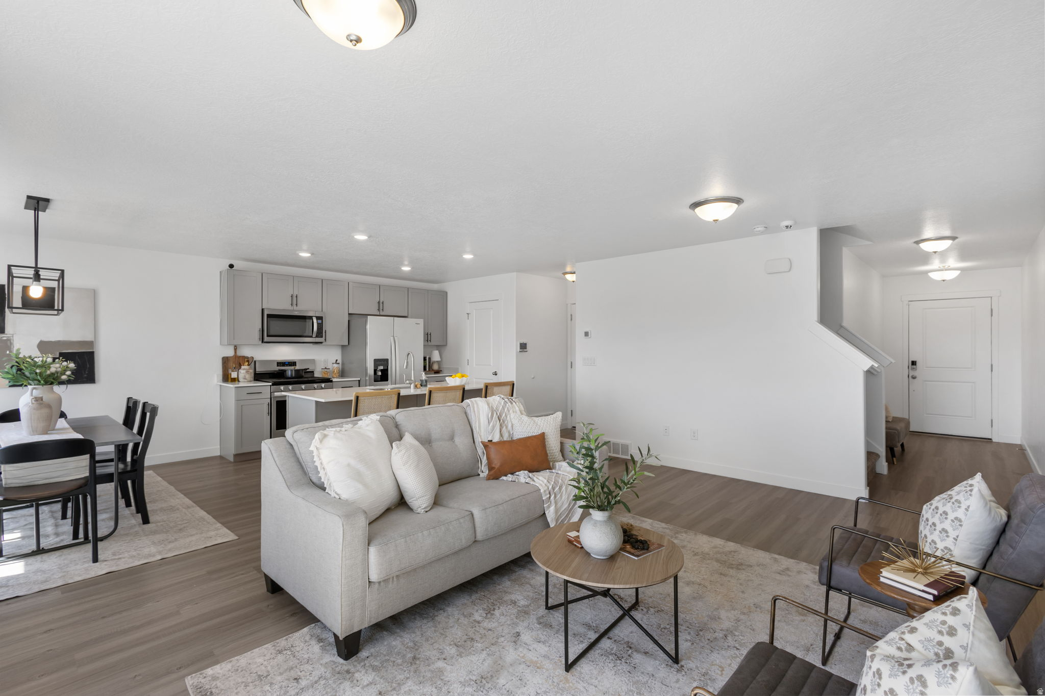 COLD SPRING RANCH - Residential