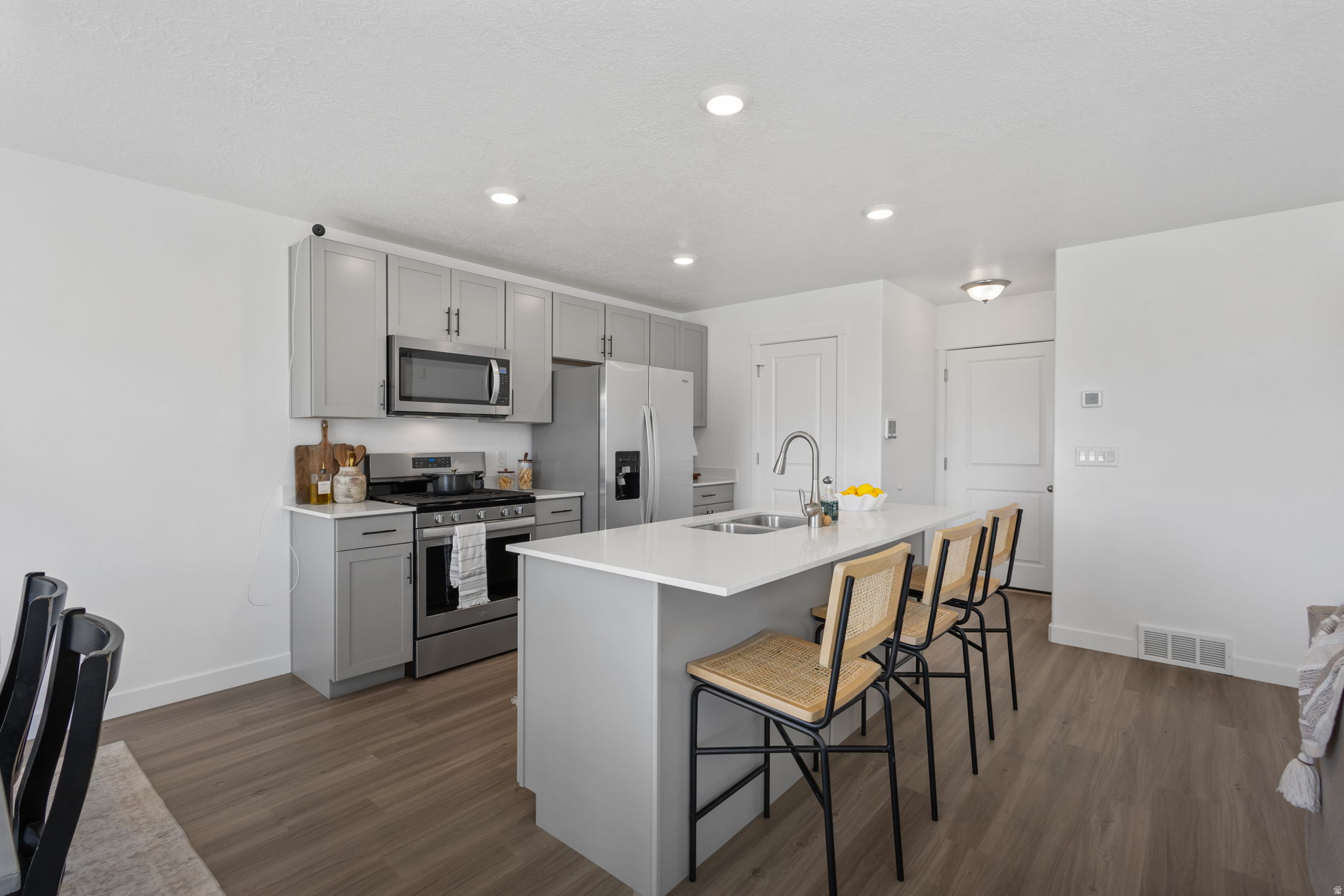 COLD SPRING RANCH - Residential