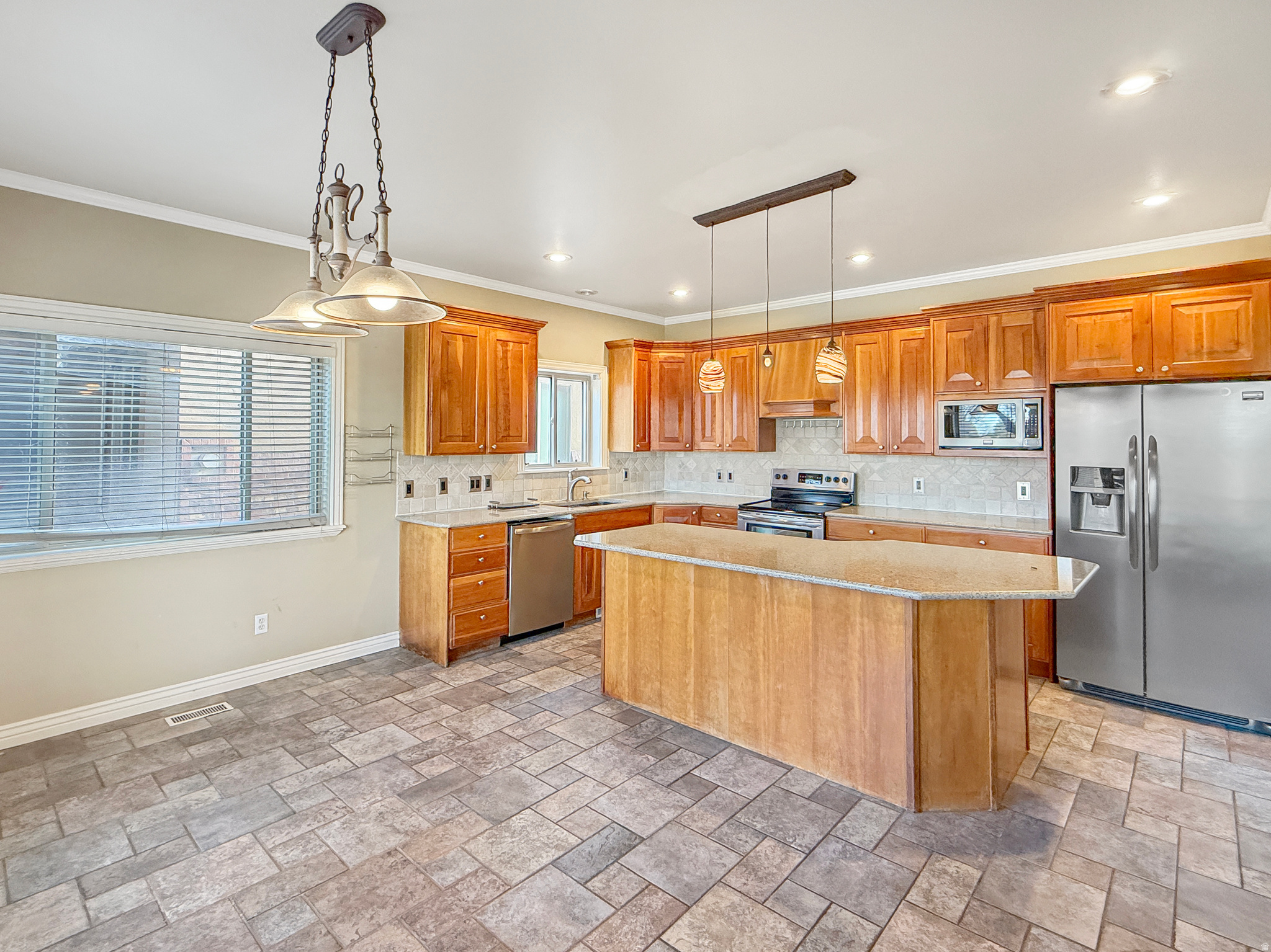 PLEASANT MEADOWS - Residential