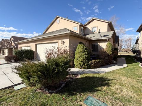 Photo of 43 HILLSBOROUGH DR, Pleasant View, UT 84414 (MLS # 2140924)