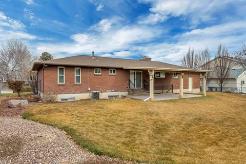 Tiny photo for 1427 W STERN DR, Taylorsville, UT 84123 (MLS # 2139611)