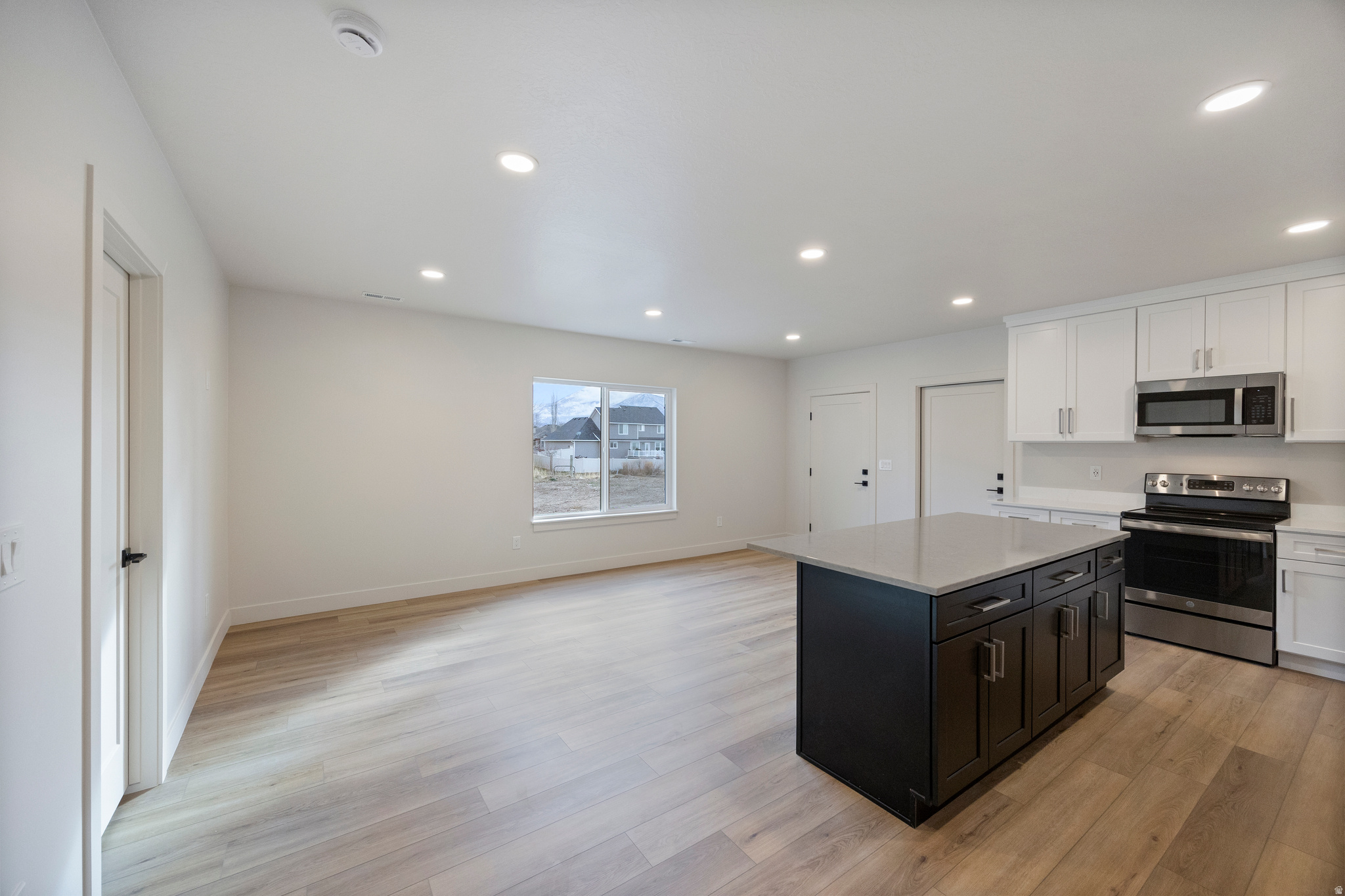 DRAGON MEADOWS - Residential