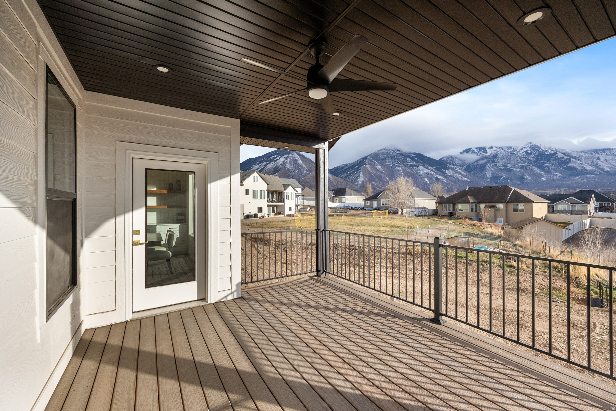 DRAGON MEADOWS - Residential