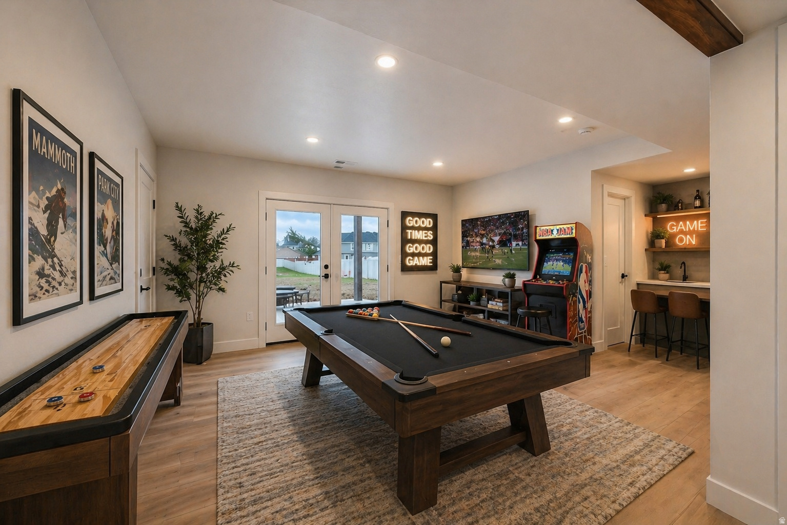 DRAGON MEADOWS - Residential