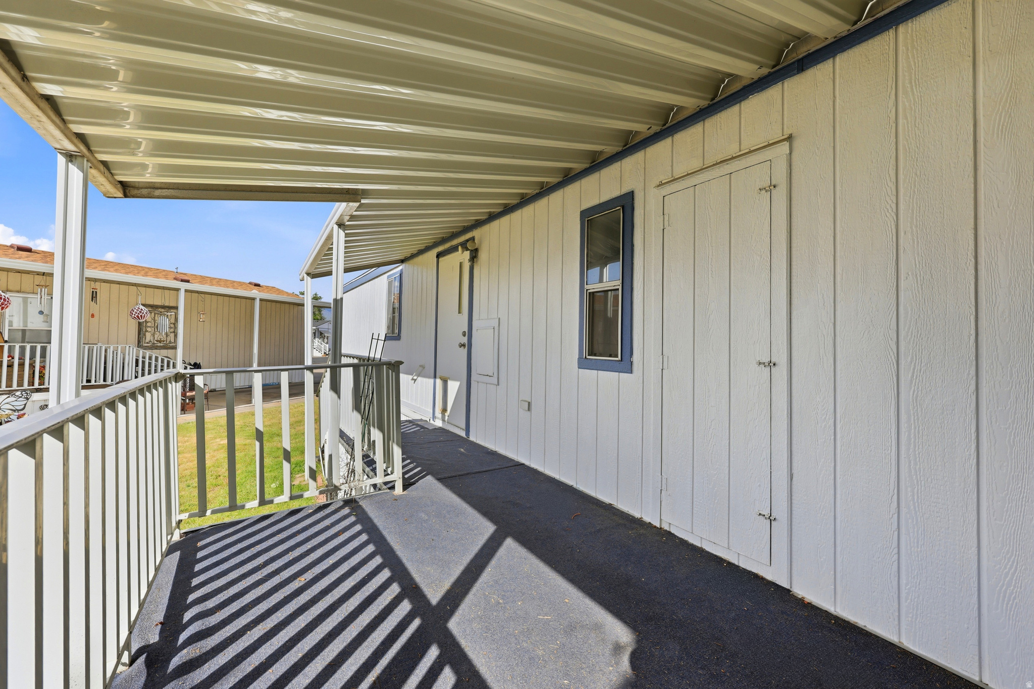 APPLEWOOD - Residential