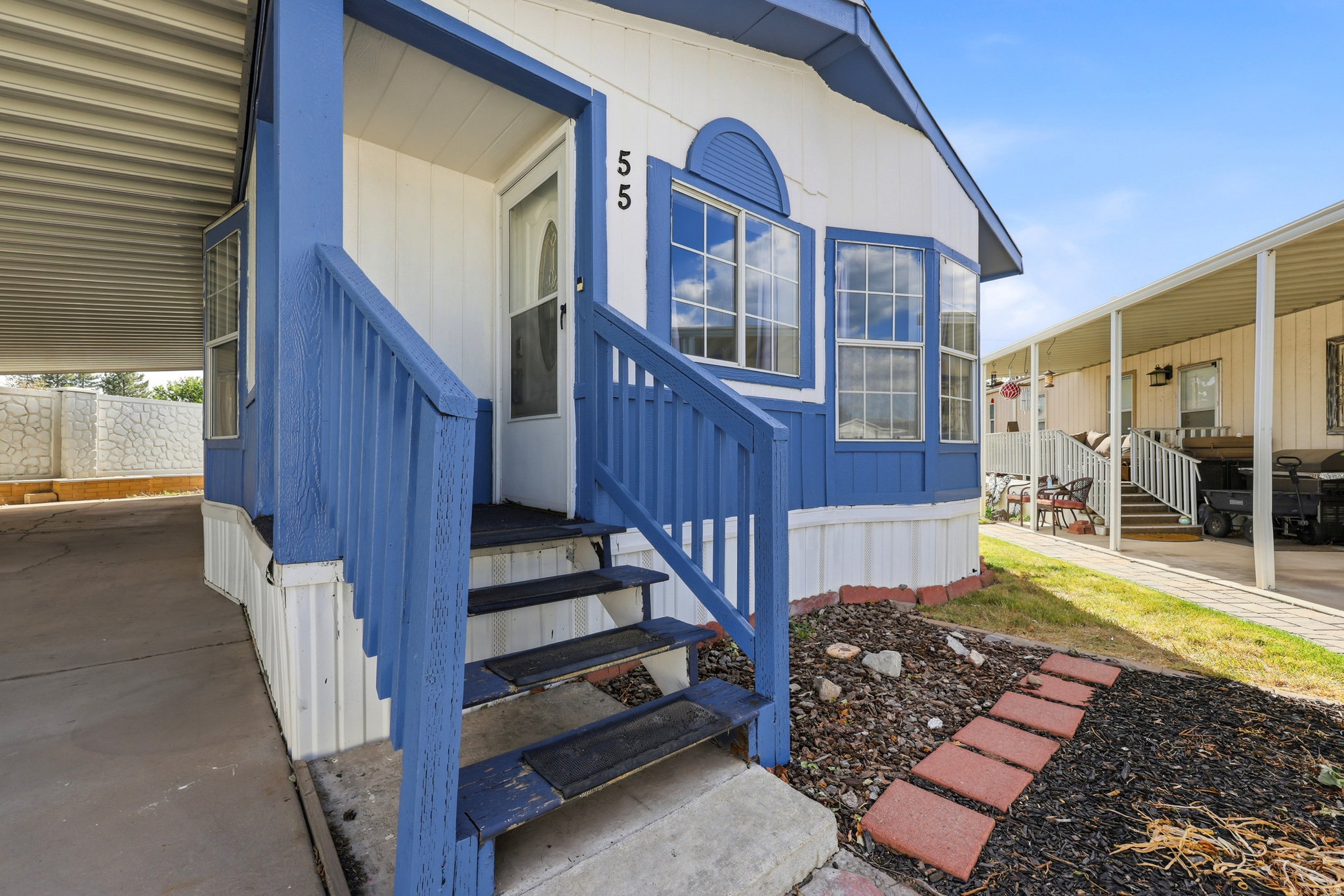 APPLEWOOD - Residential