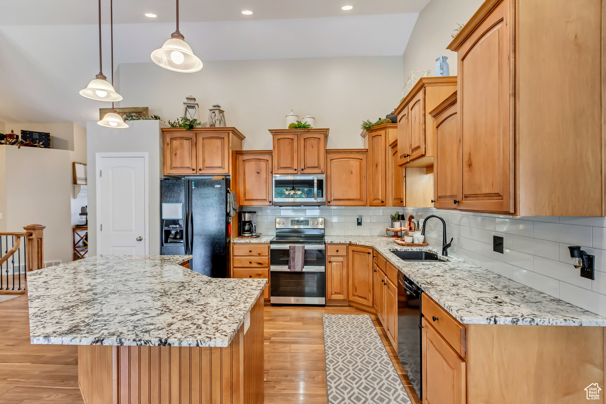 3439 S Silverwood Cir, West Valley City, Utah image 10