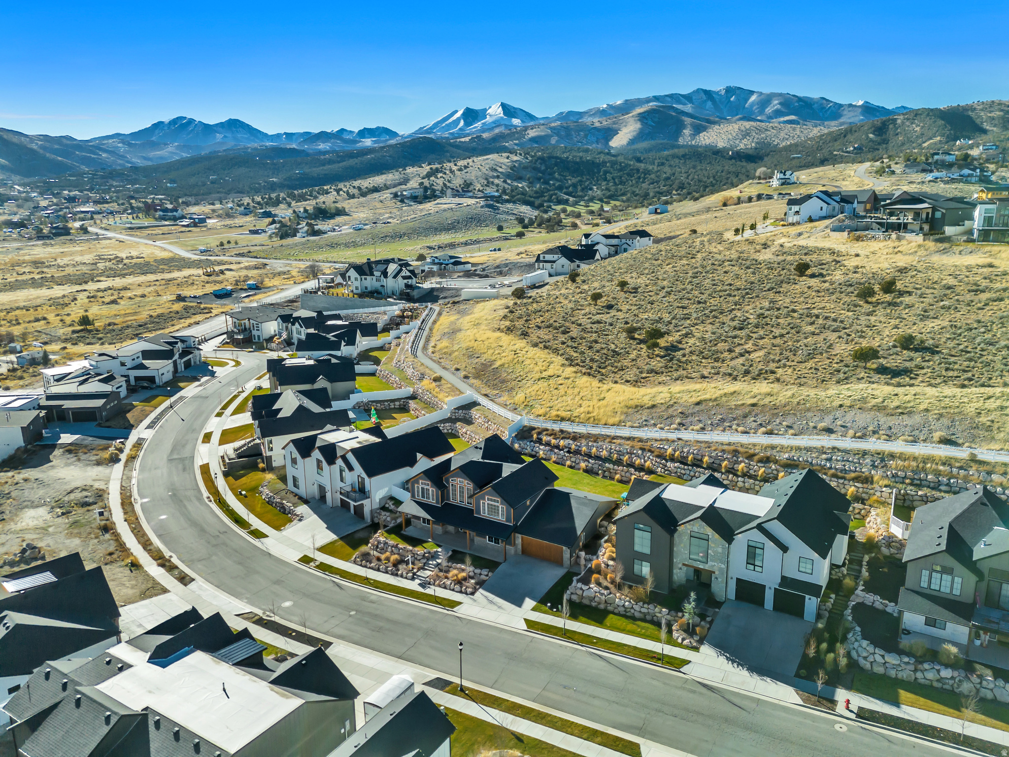 THE RIDGES AT ROSE CANYON - Residential