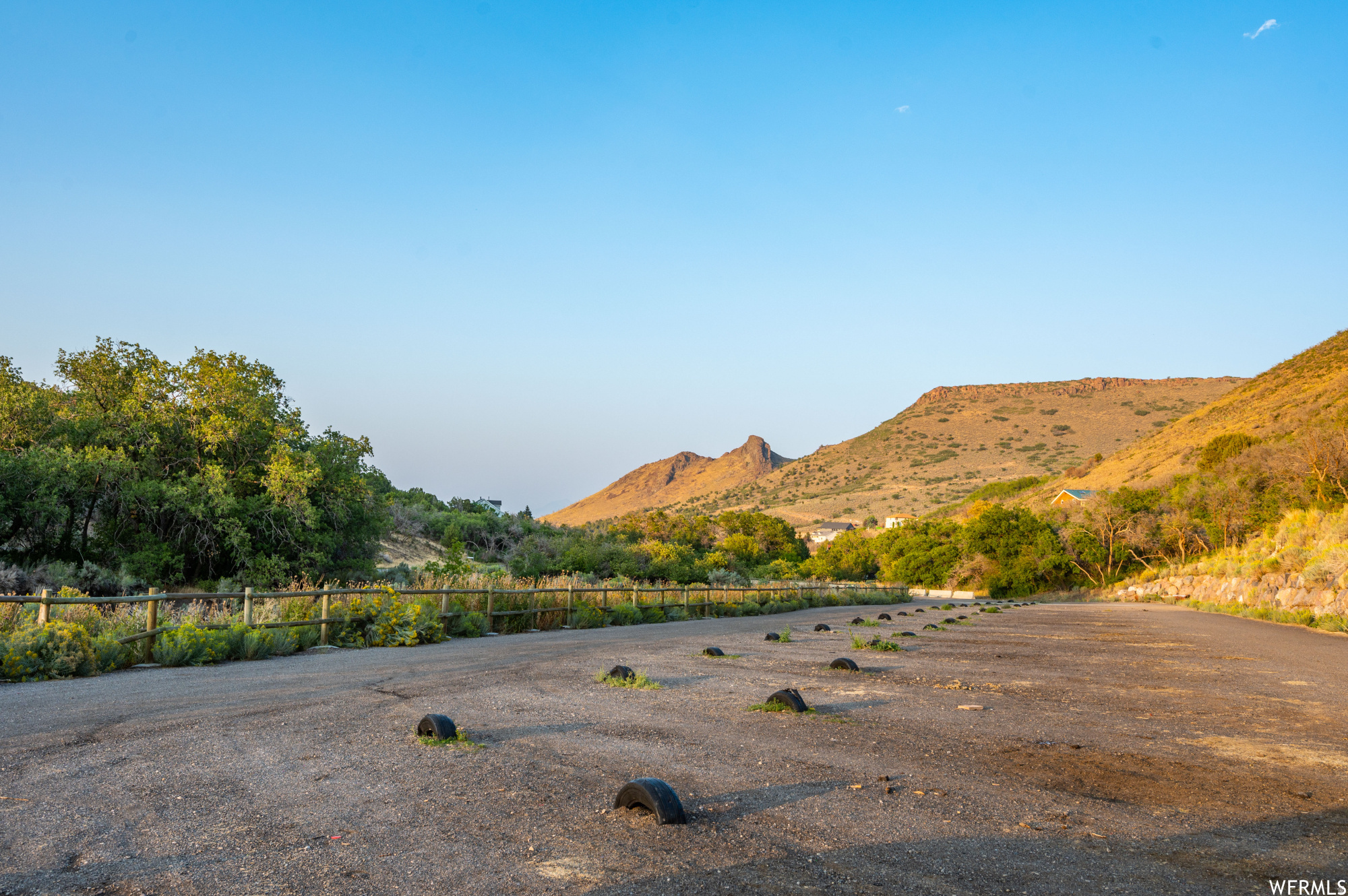 THE RIDGES AT ROSE CANYON - Residential