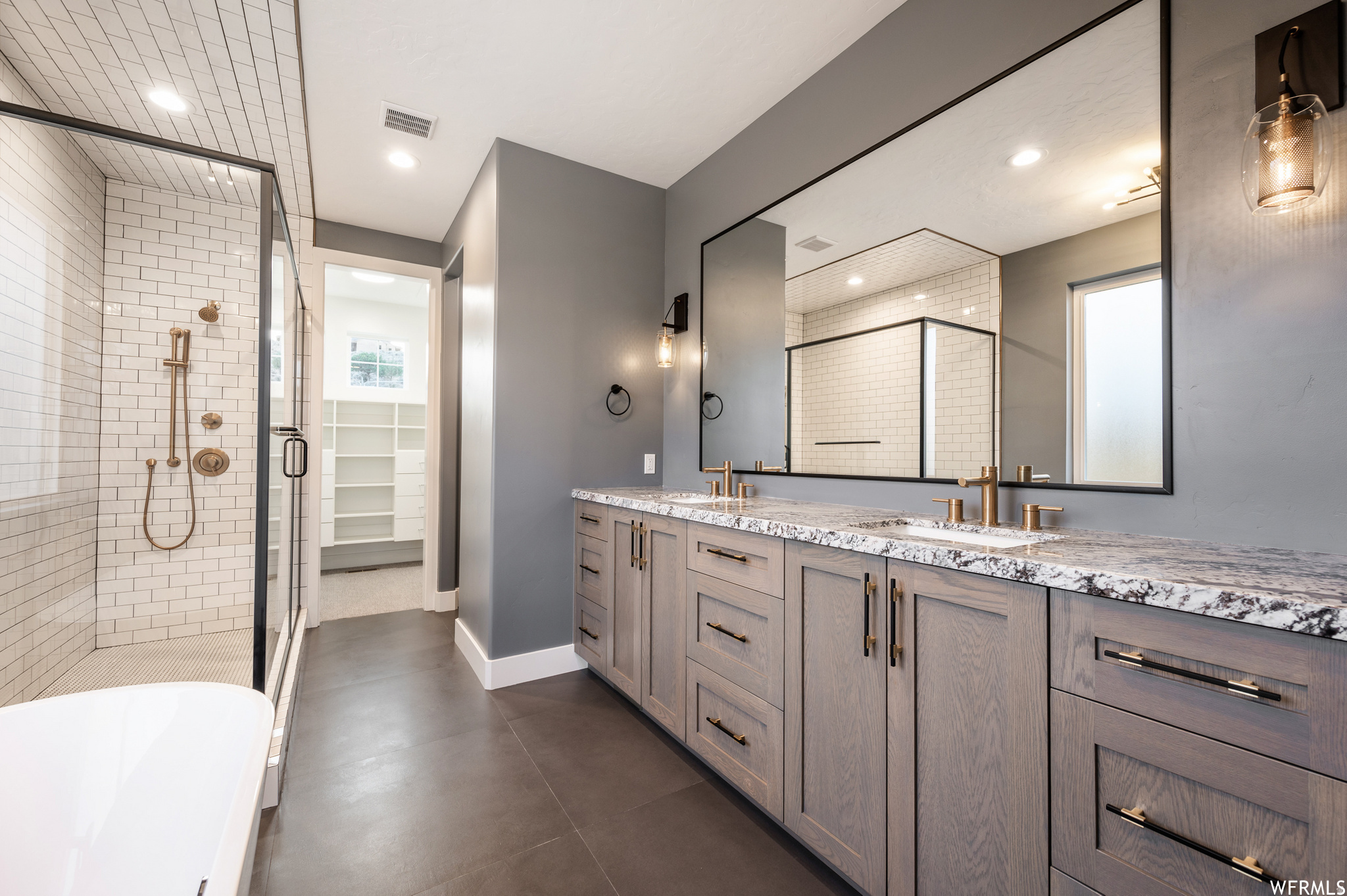 THE RIDGES AT ROSE CANYON - Residential