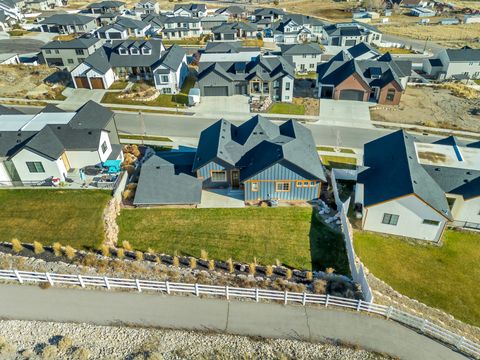 Tiny photo for 14236 S SUMMIT CREST LN, Herriman, UT 84096 (MLS # 2126321)