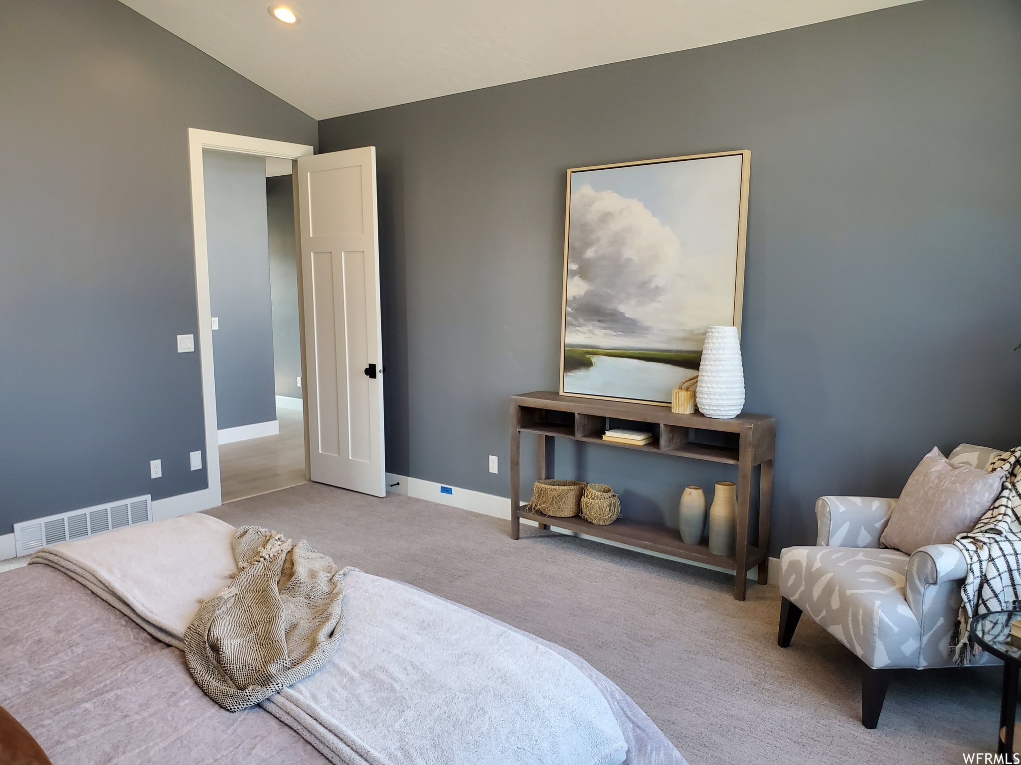 THE RIDGES AT ROSE CANYON - Residential