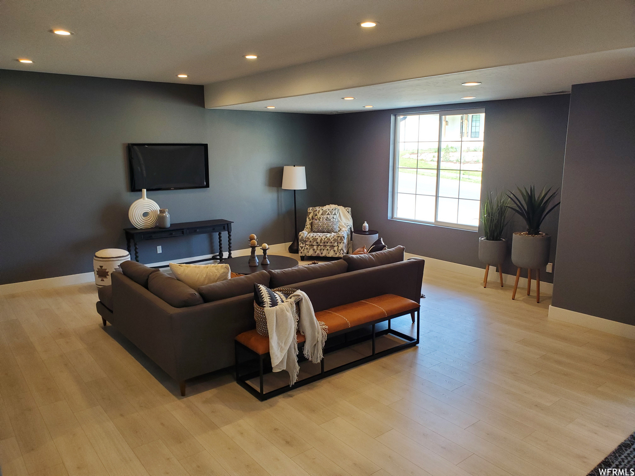 THE RIDGES AT ROSE CANYON - Residential