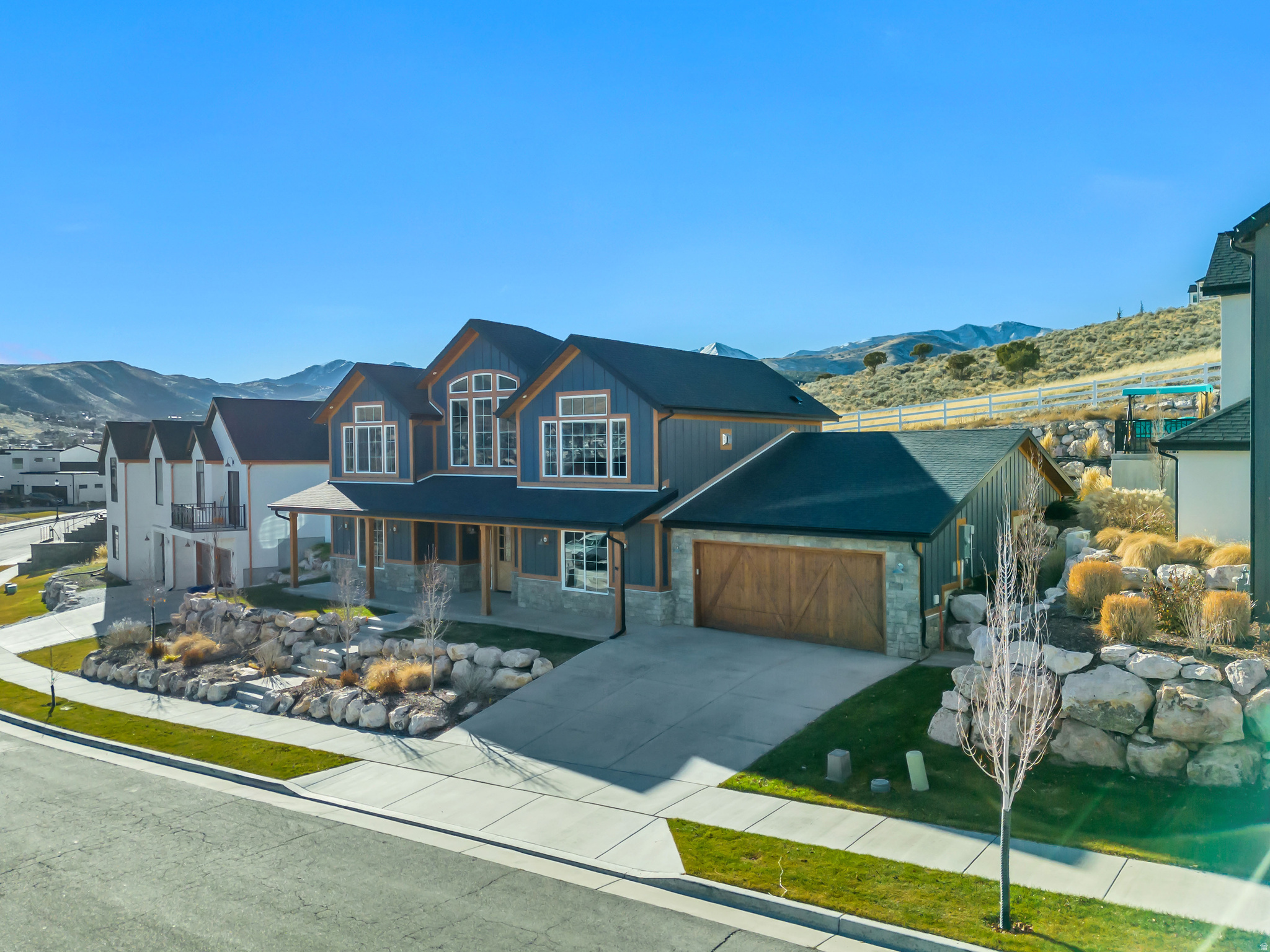 THE RIDGES AT ROSE CANYON - Residential