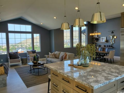 Tiny photo for 14236 S SUMMIT CREST LN, Herriman, UT 84096 (MLS # 2126321)