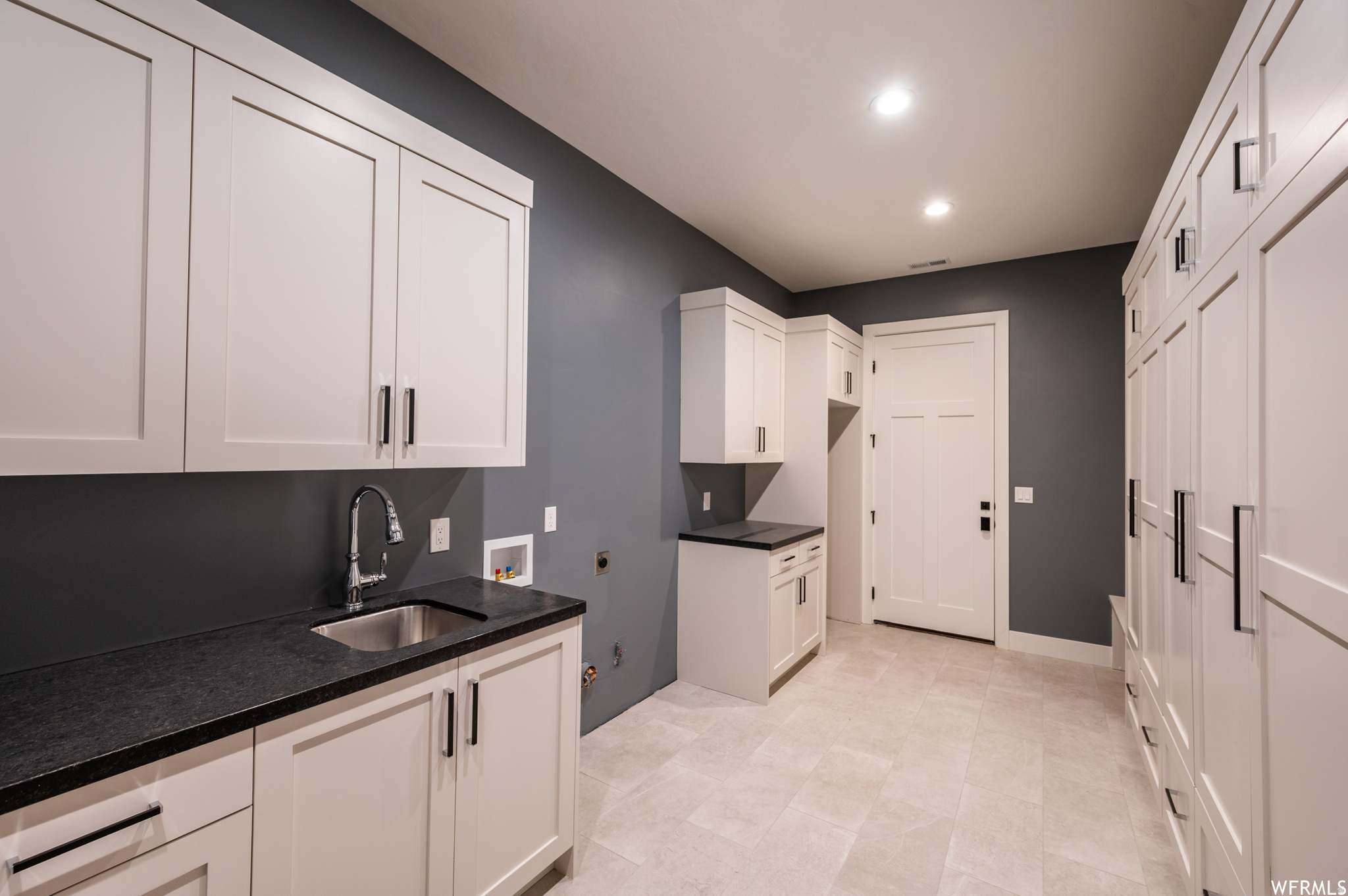 THE RIDGES AT ROSE CANYON - Residential