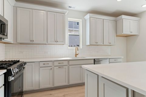 Tiny photo for 11313 S LAKE RUN RD, South Jordan, UT 84009 (MLS # 2149371)