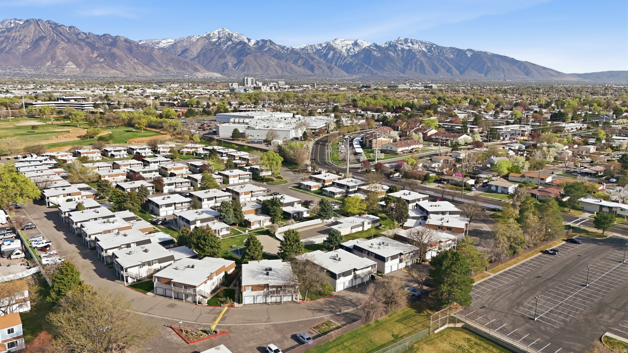 MEADOWBROOK - Residential