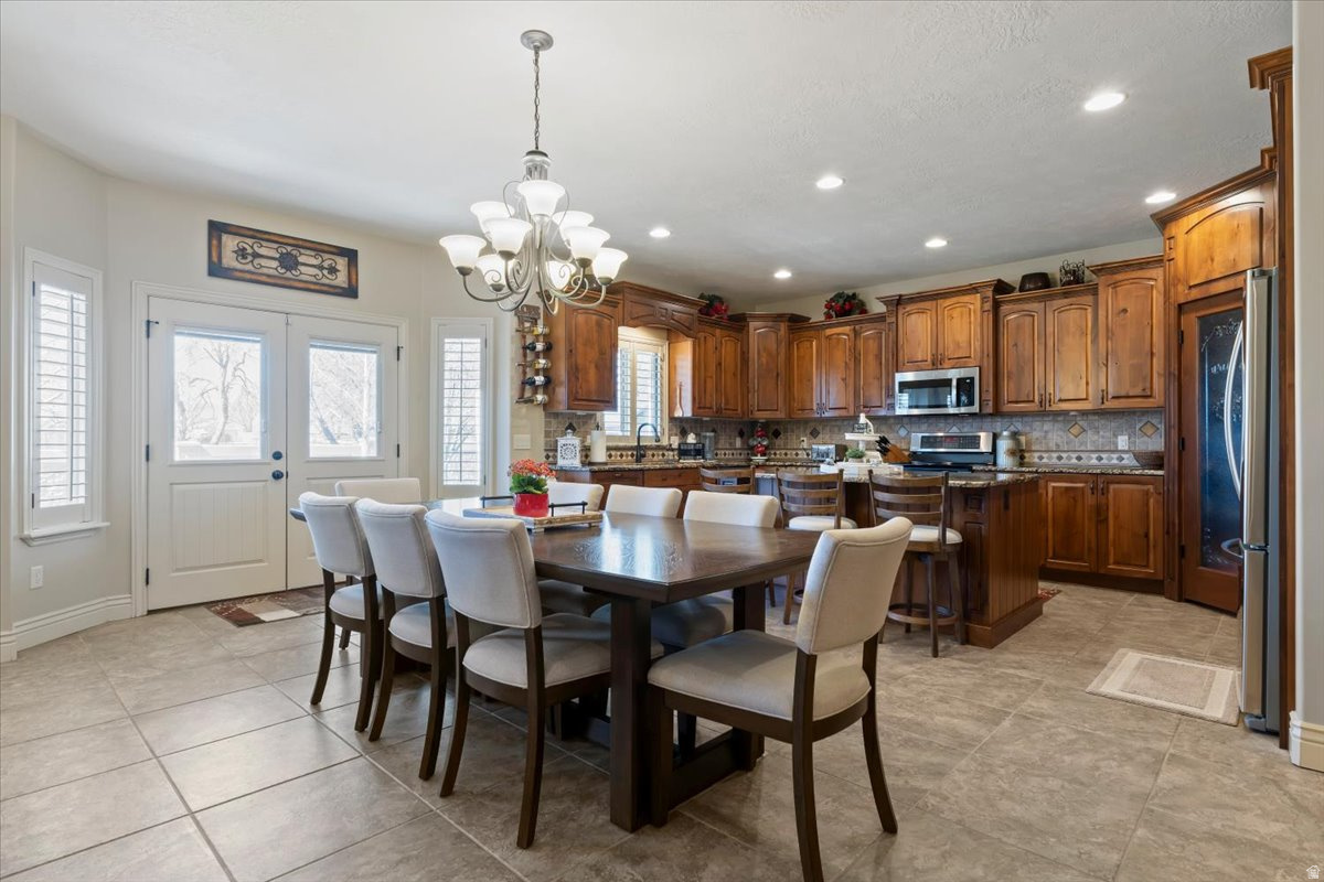 JACKSON DOWNS - Residential