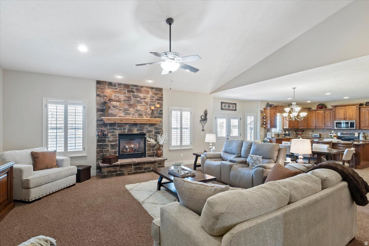 JACKSON DOWNS - Residential