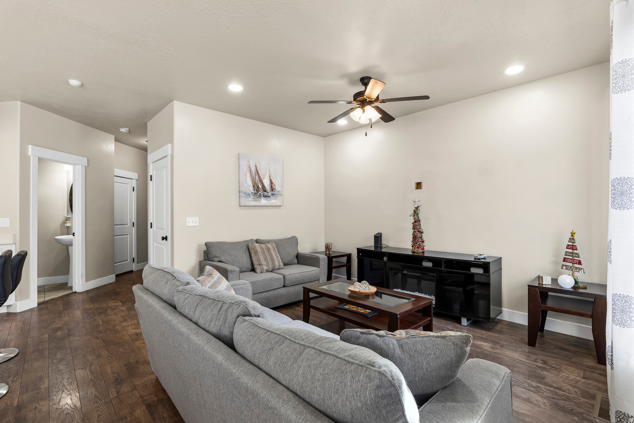 SHADOW RUN - Residential