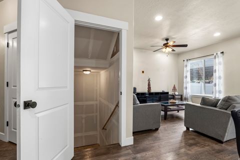 Tiny photo for 14482 S QUIET SHADE DR, Herriman, UT 84096 (MLS # 2126429)