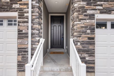 Tiny photo for 14482 S QUIET SHADE DR, Herriman, UT 84096 (MLS # 2126429)