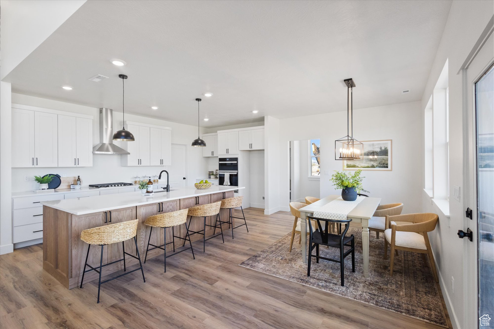 DAVIS - Residential