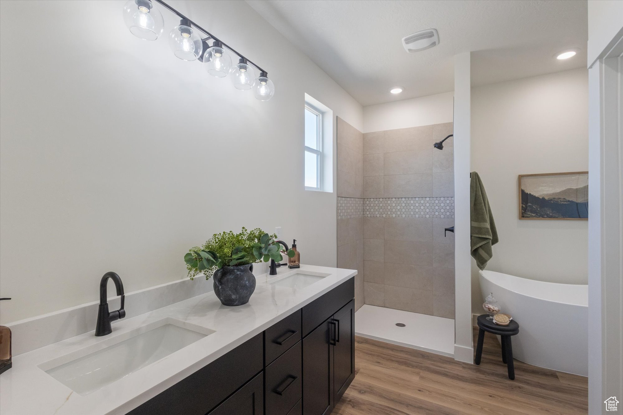 DAVIS - Residential