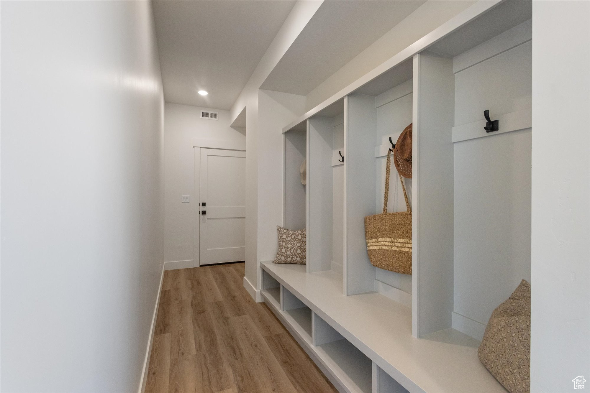 DAVIS - Residential
