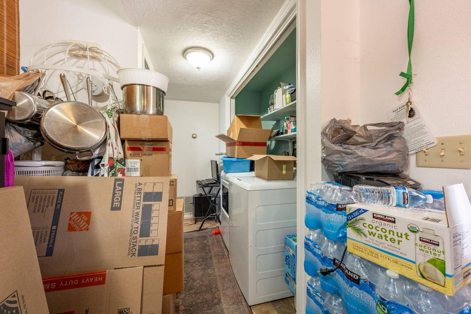 GARDENS SOUTH CONDO 5 - Residential