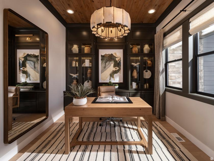 LAKEVIEW ESTATES - Residential