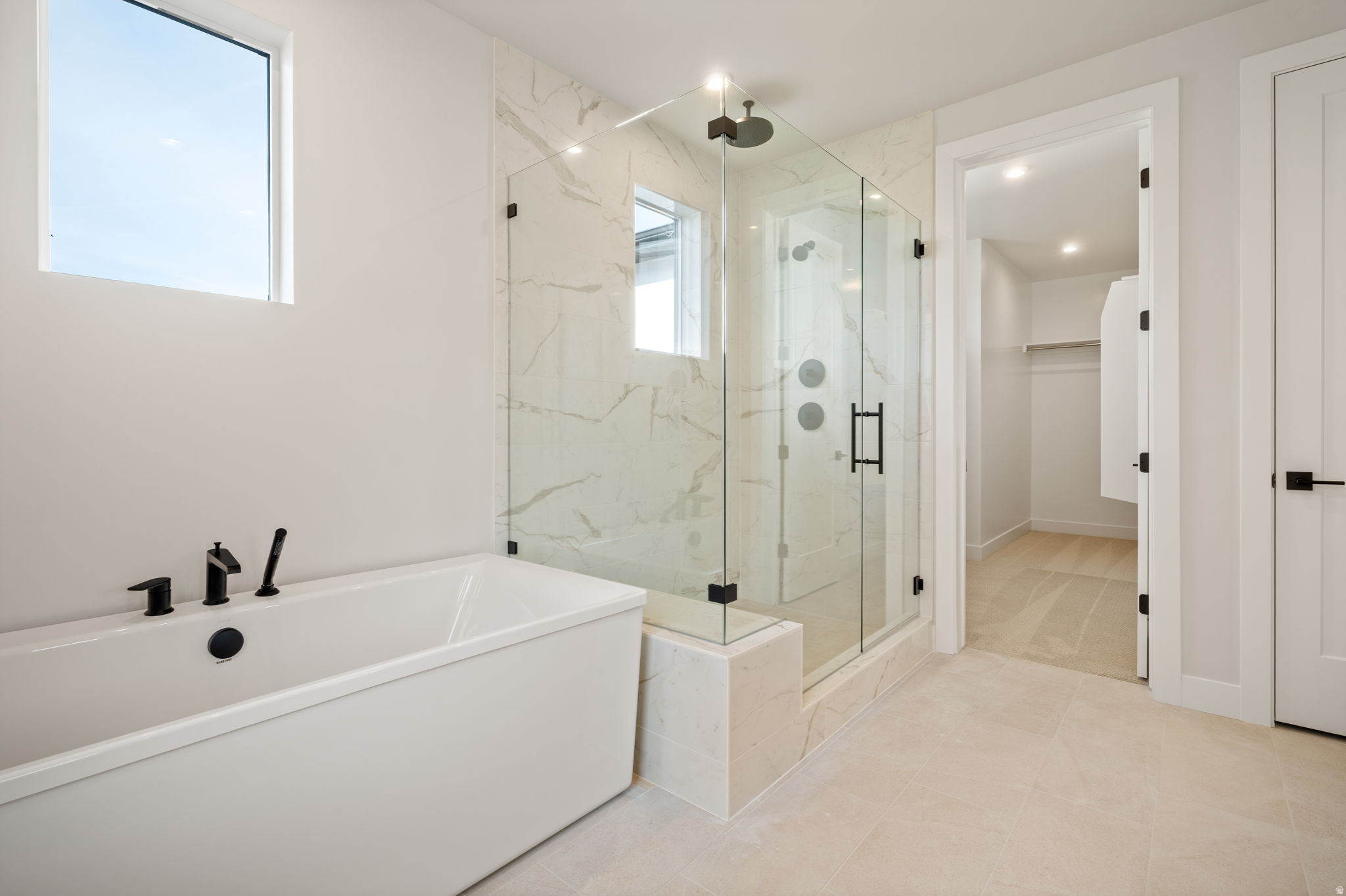 LAKEVIEW ESTATES - Residential