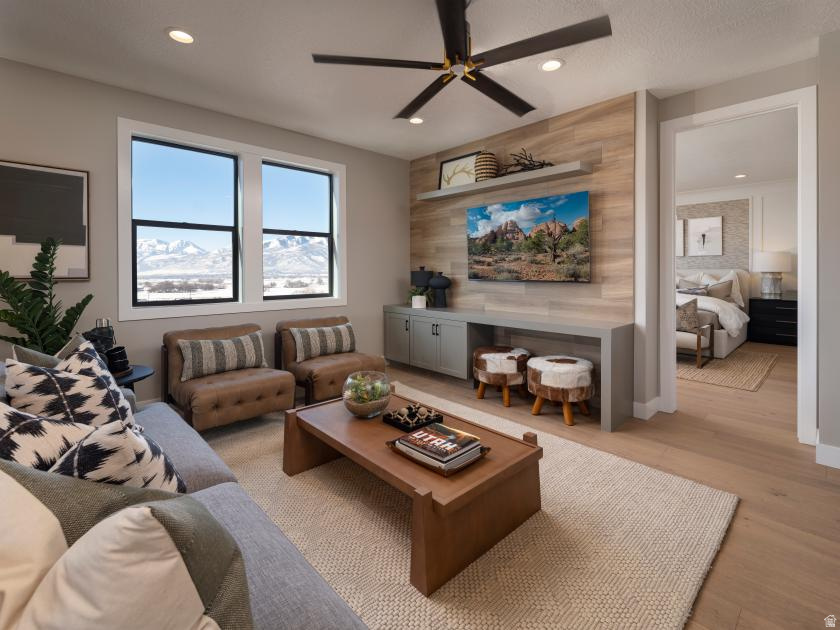 LAKEVIEW ESTATES - Residential