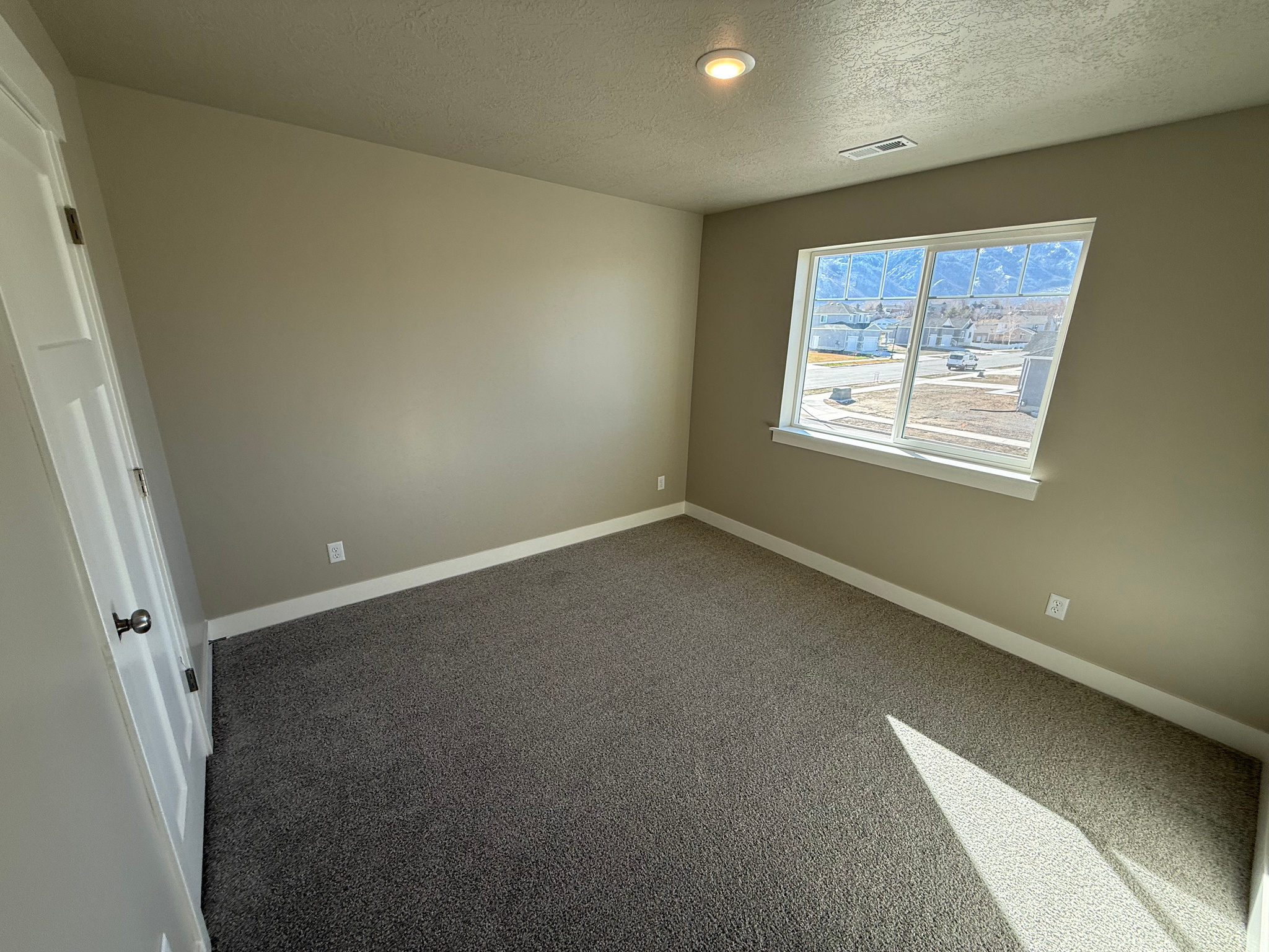 TIMBER RANCH - Residential Income