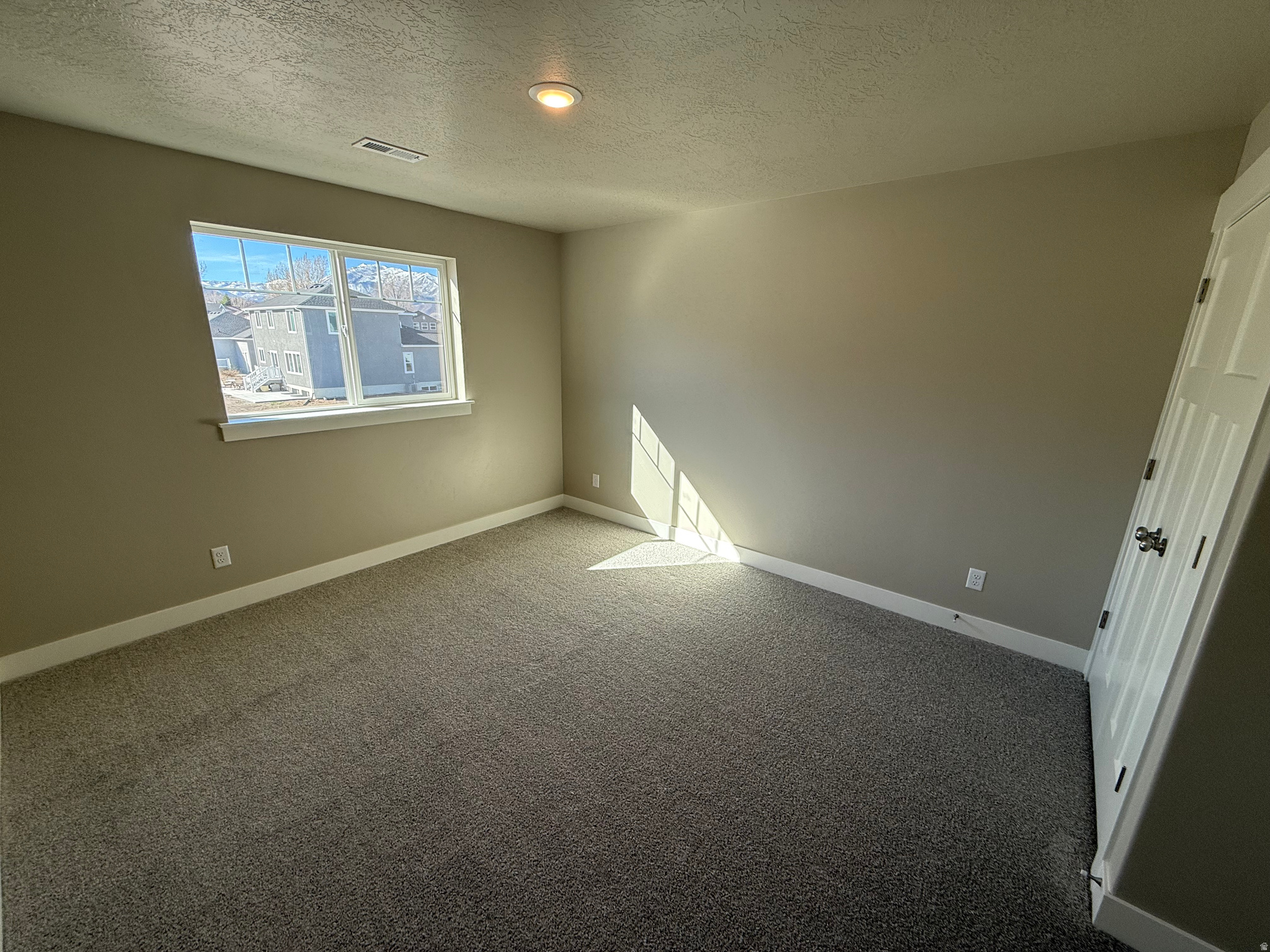 TIMBER RANCH - Residential Income