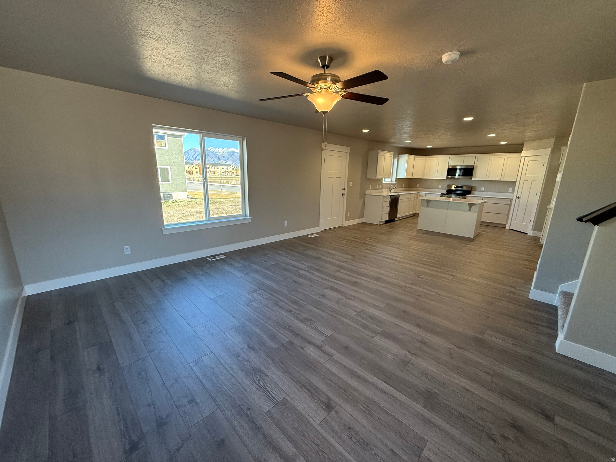 TIMBER RANCH - Residential Income