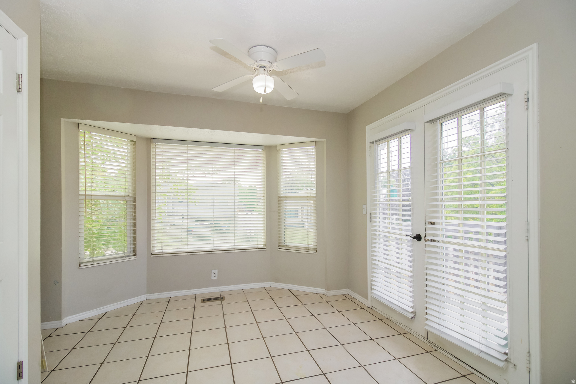 OQUIRRH SHADOWS - Residential