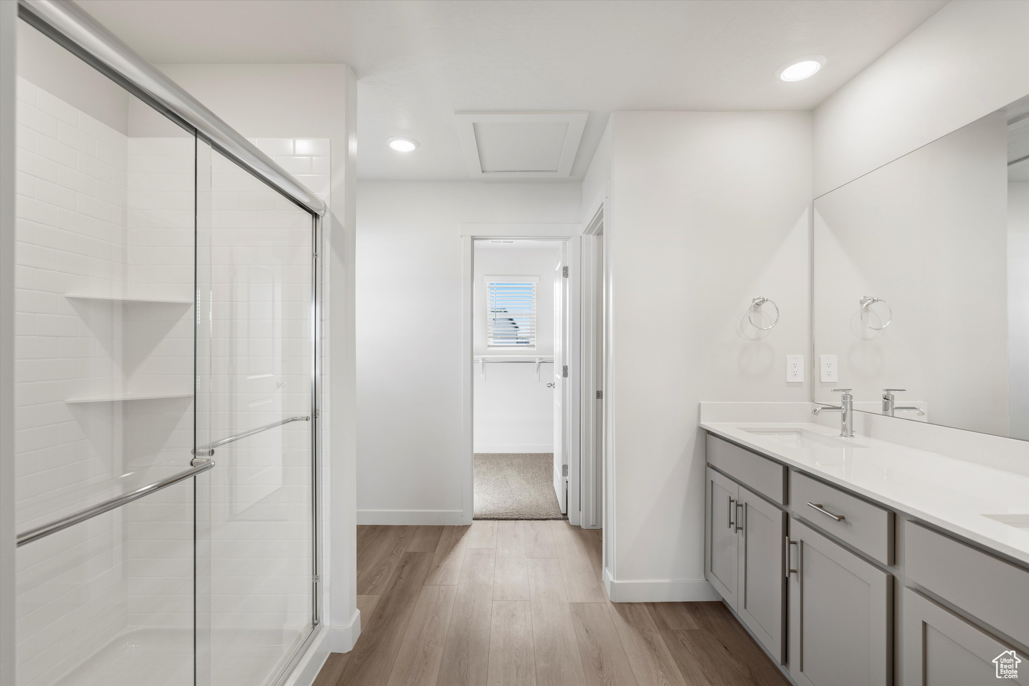 PROSPERTY OVERLAKE - Residential