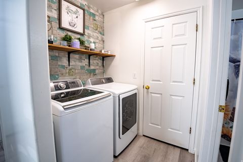 Tiny photo for 458 W 1840 S, Orem, UT 84058 (MLS # 2134769)