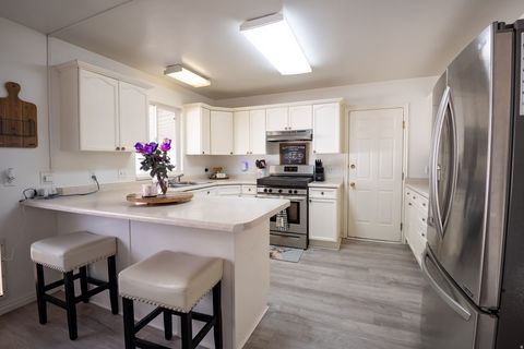 Tiny photo for 458 W 1840 S, Orem, UT 84058 (MLS # 2134769)