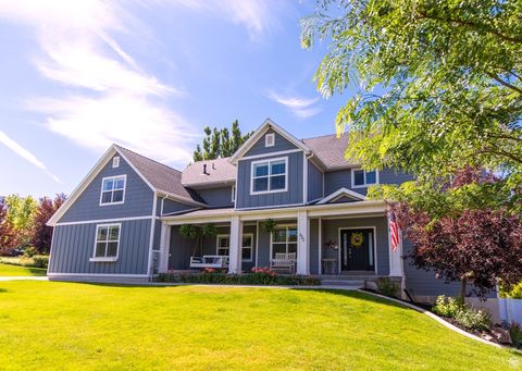 Homes For Sale - 520 E 100<br/> Hyde Park, UT 84318