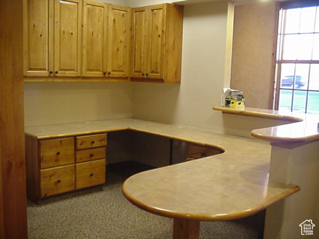 FARR WEST BUSINESS PLAZA - Commercial Lease