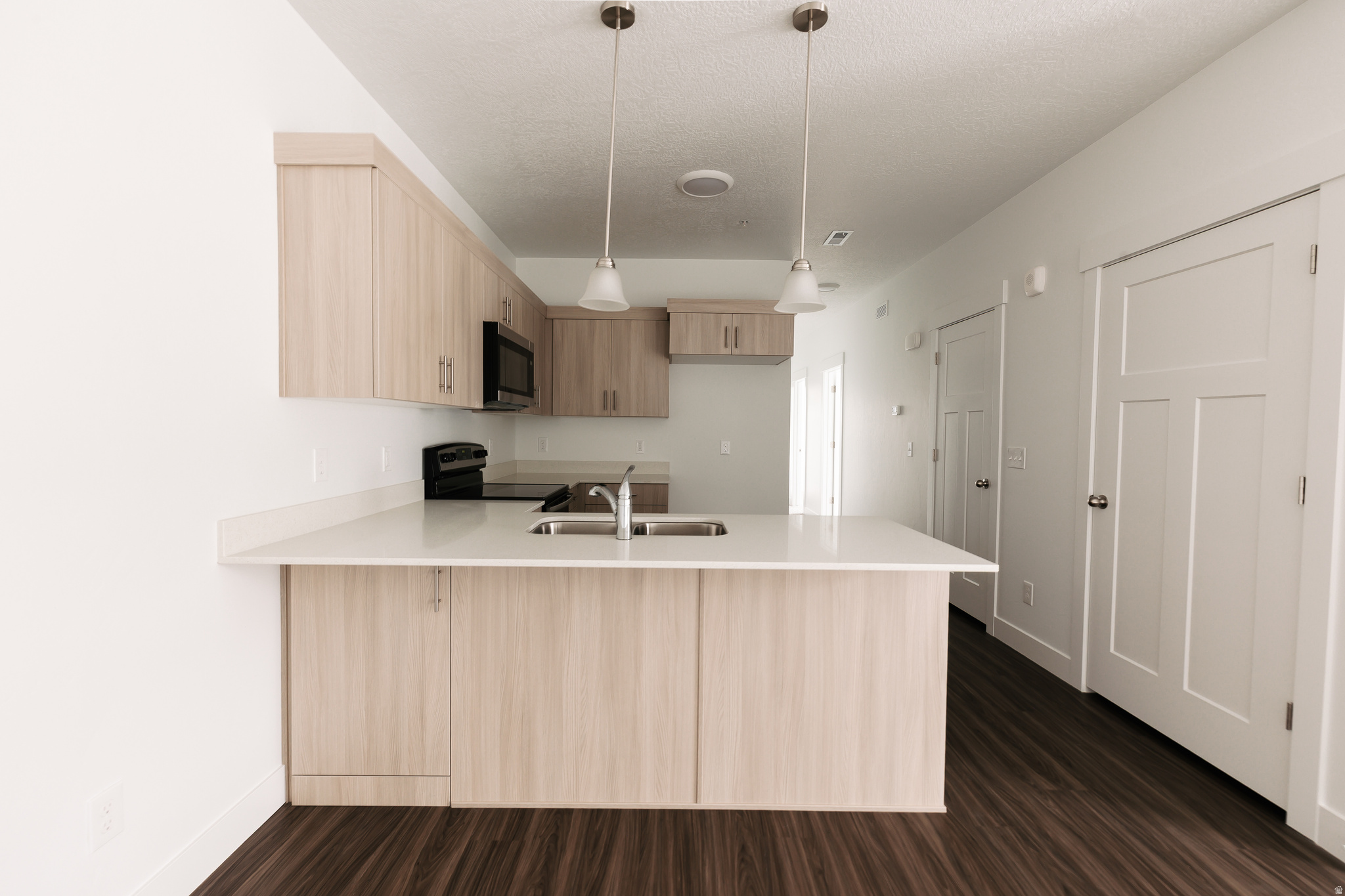 MT. RAINIER - Residential