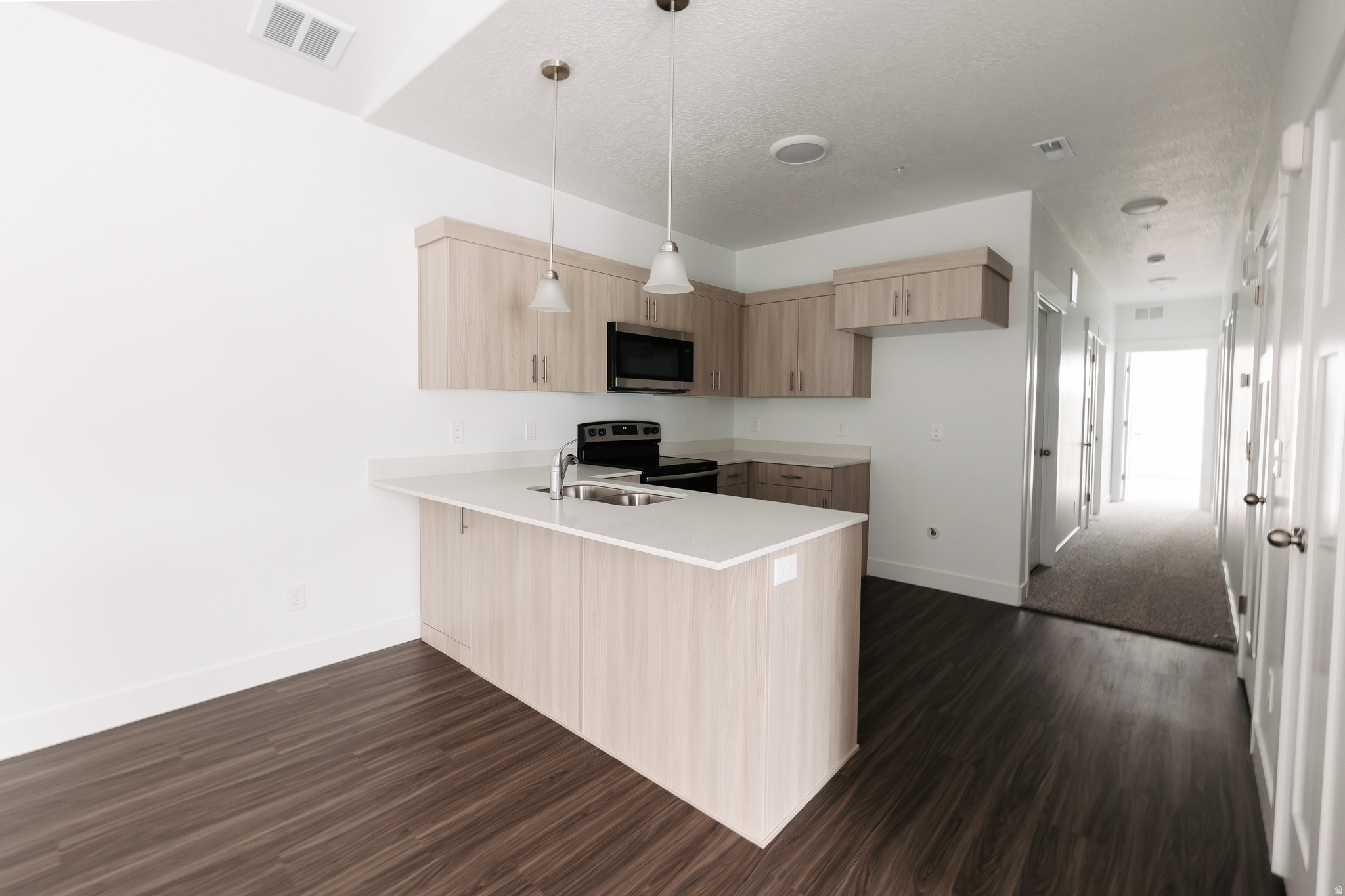 MT. RAINIER - Residential