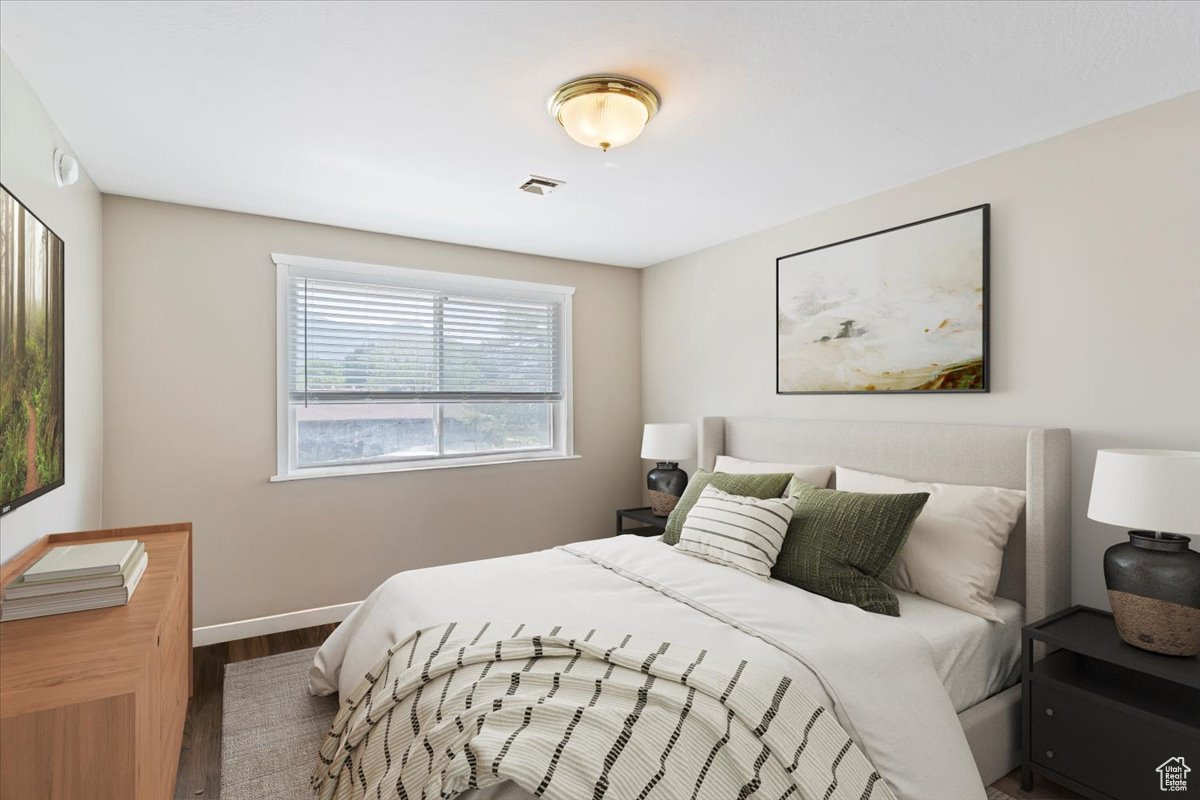 EMERALD HILLS - Residential