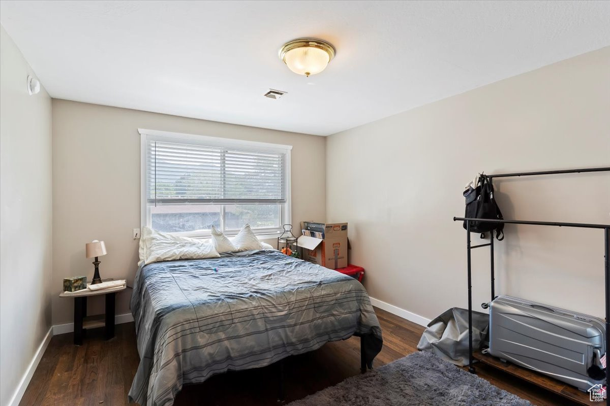 EMERALD HILLS - Residential